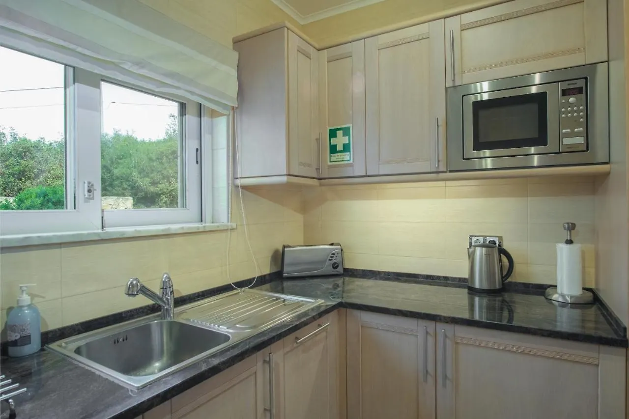 Casa Monte Cristo Apartments - Lemon Lagos